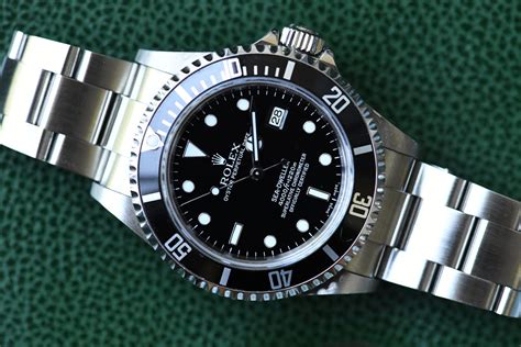 My first Rolex (a review): 16600A, No holes case, Sea Dweller